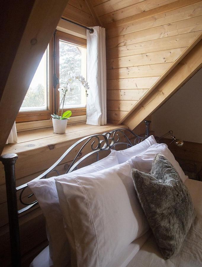 Hebergement "La Maison En Bois Rond" Sainte-Marie Exteriör bild